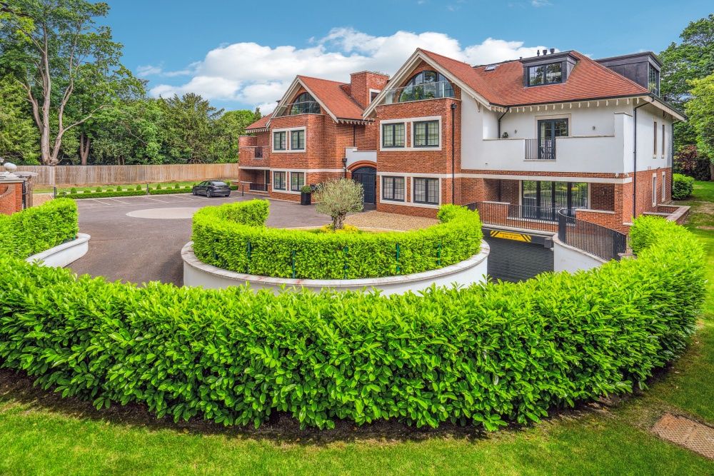 Additional image 14 of 3 bed flat for saleWellington Court, Beaconsfield HP9