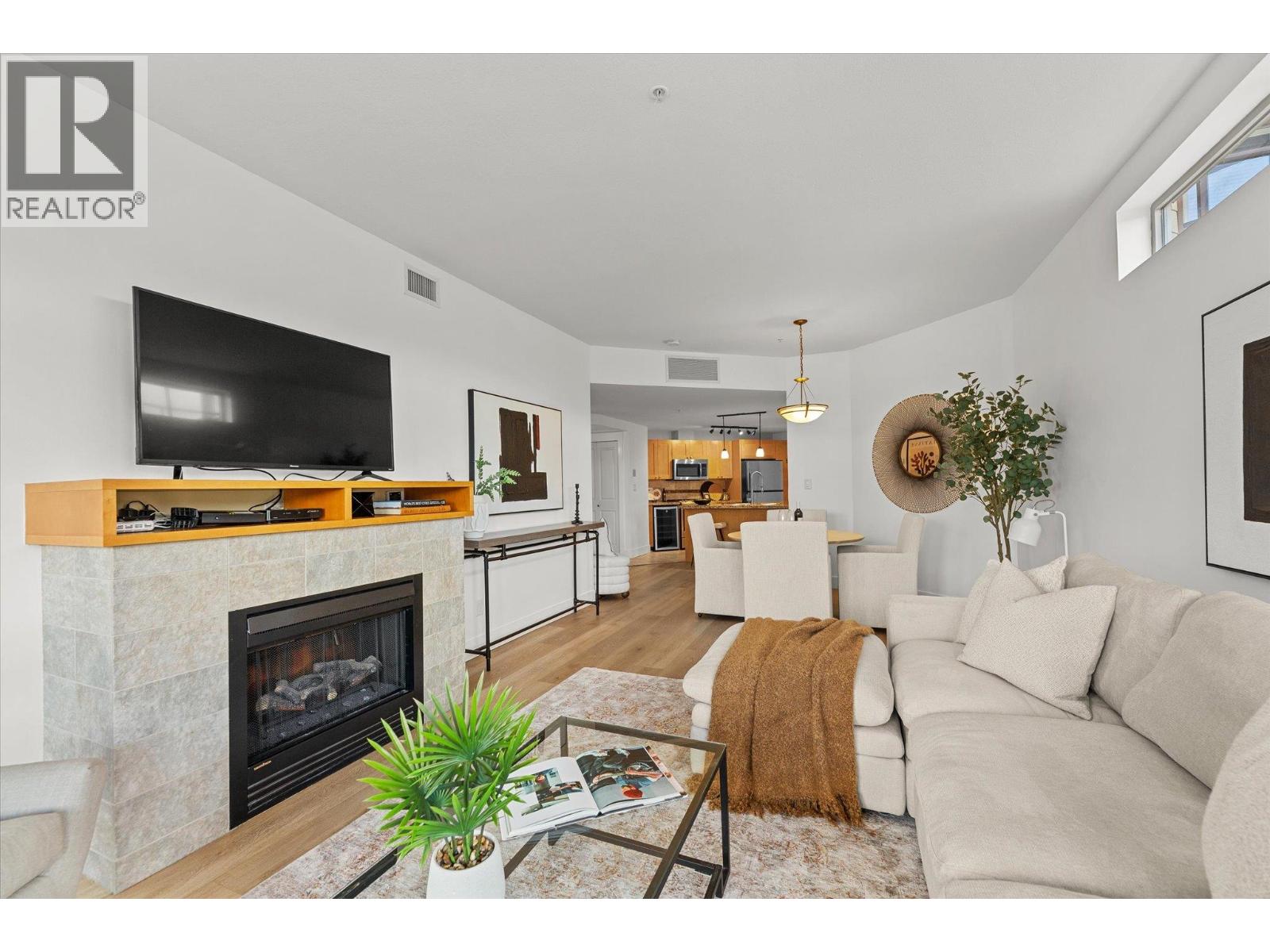 Additional image 5 of 305-4205 Gellatly Road, West Kelowna, BC, V4T2K2