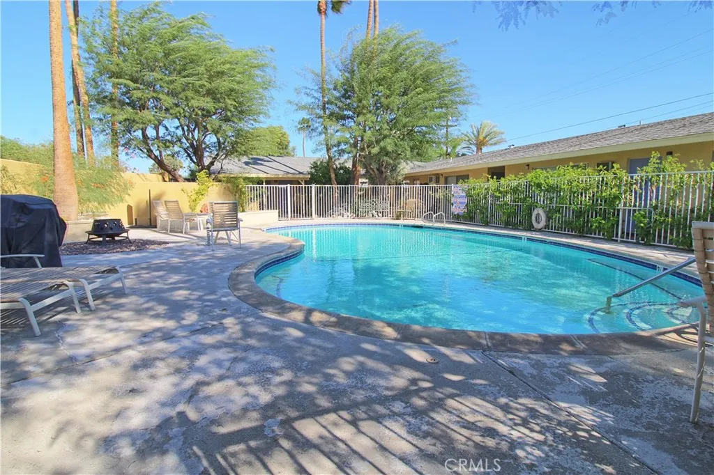 Additional image 2 of 807 E Cottonwood Road Unit 2, Palm Springs, CA 92262