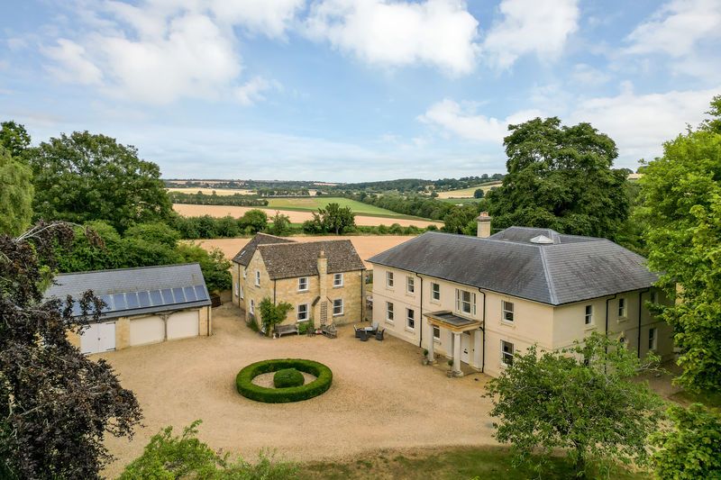 8 bed country house for saleKetton House, Aldgate, Stamford PE9
