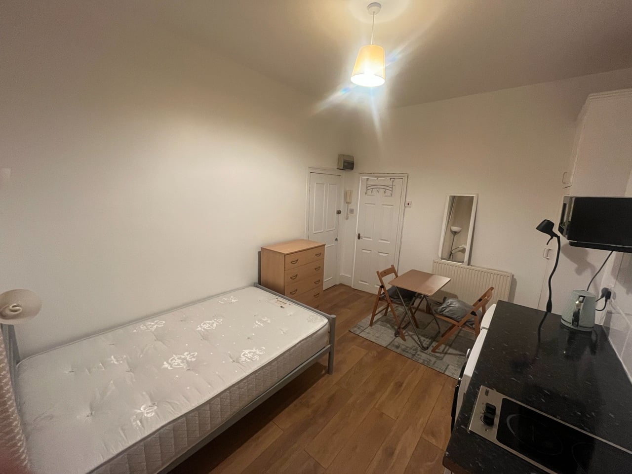 Additional image 3 of Studio Flat, Oakley Square, NW1, N1 7GU