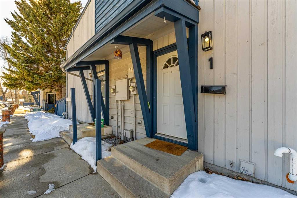 Additional image 2 of 1-5315 53 Avenue NW, Calgary, AB, T3A 2E7