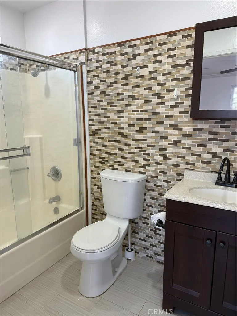 Additional image 27 of 10900 Blix St Unit 14, North Hollywood, CA 91602