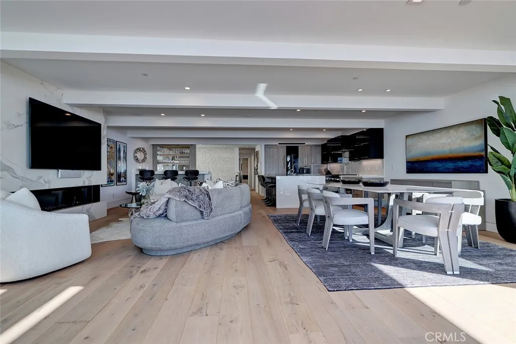 Additional image 21 of 1208 The Strand Unit C, Manhattan Beach, CA 90266