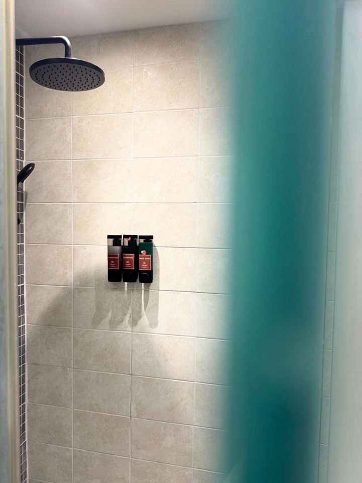 Additional image 21 of 3 Bed Penthouse, Beaufort Gardens, SW3, N1 7GU