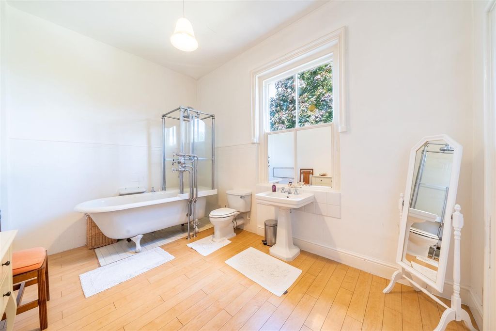Additional image 14 of 6 bed detached house for saleCavendish Crescent North, The Park NG7