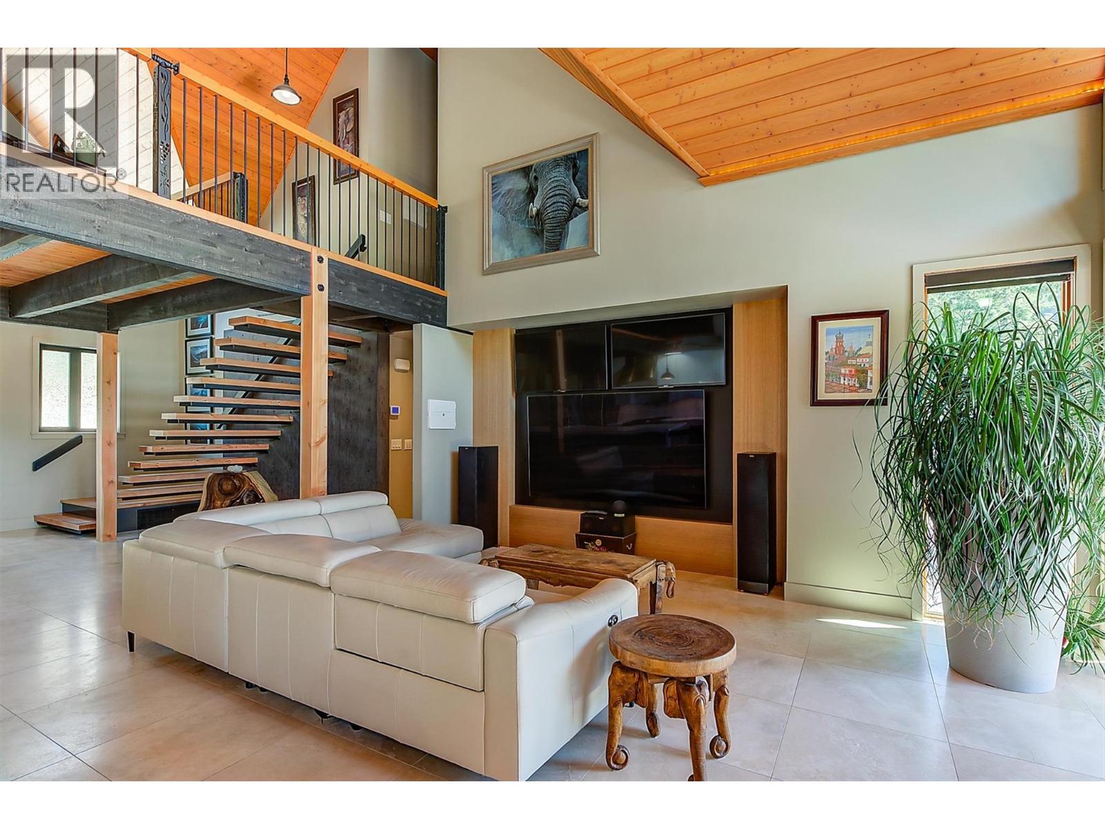 Additional image 4 of 4495 Maxwell Road, Peachland, BC, V0H1X3