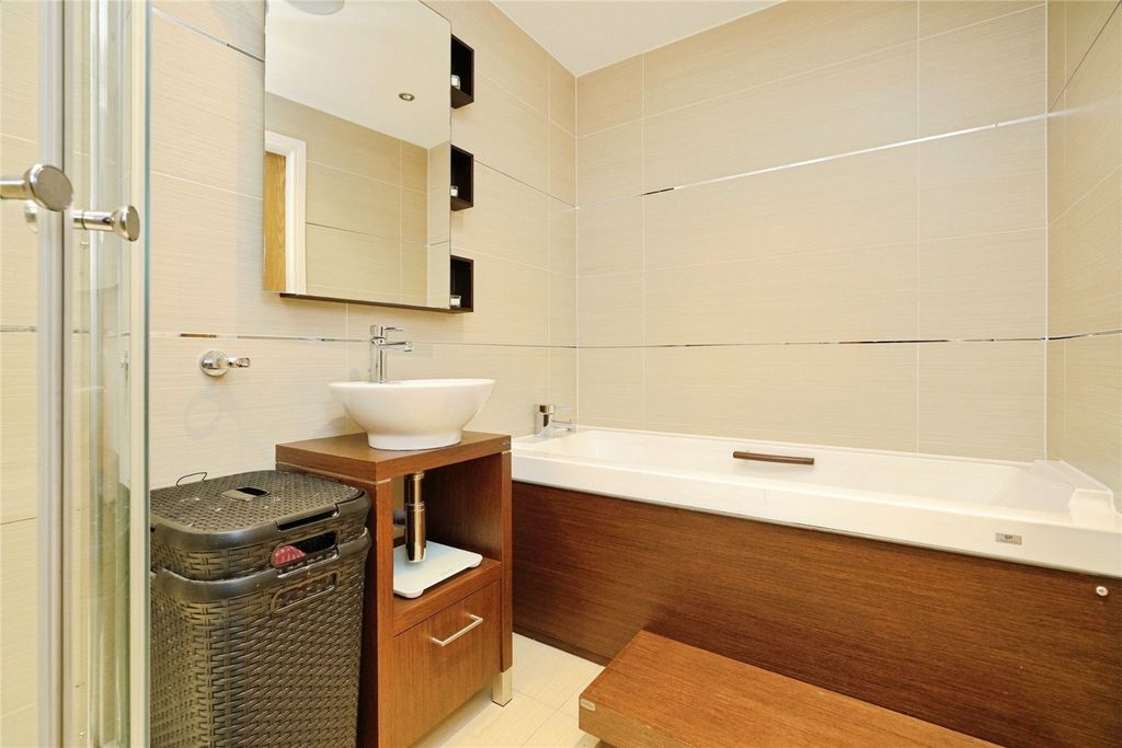 Additional image 17 of 3 bed flat for saleStation Road, Ashby-De-La-Zouch, Leicestershire LE65