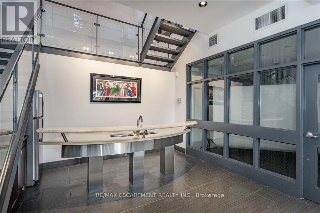 Additional image 2 of 102-33 Villers Street, Toronto, ON, M5A1A9