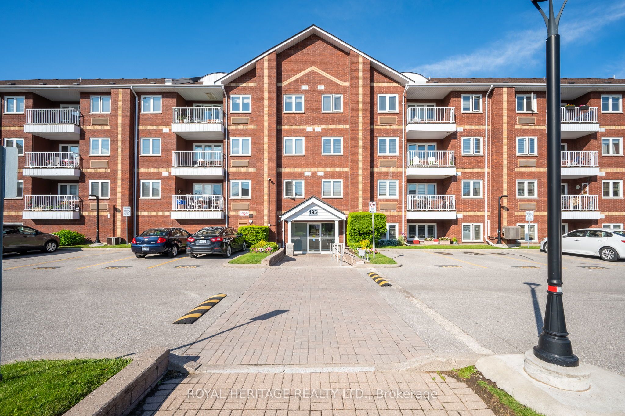 409-195 Lake Driveway N/a W, Ajax, ON, L1S 7H7