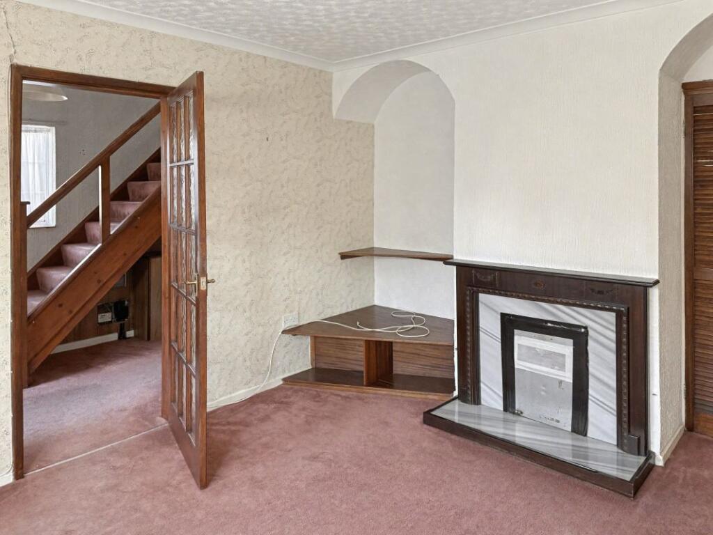 Additional image 3 of 28 Housman Close, Bromsgrove, B60 3LY