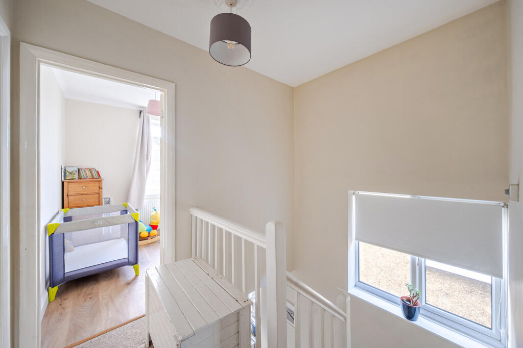 Additional image 11 of Cross Way, Harpenden, AL5
