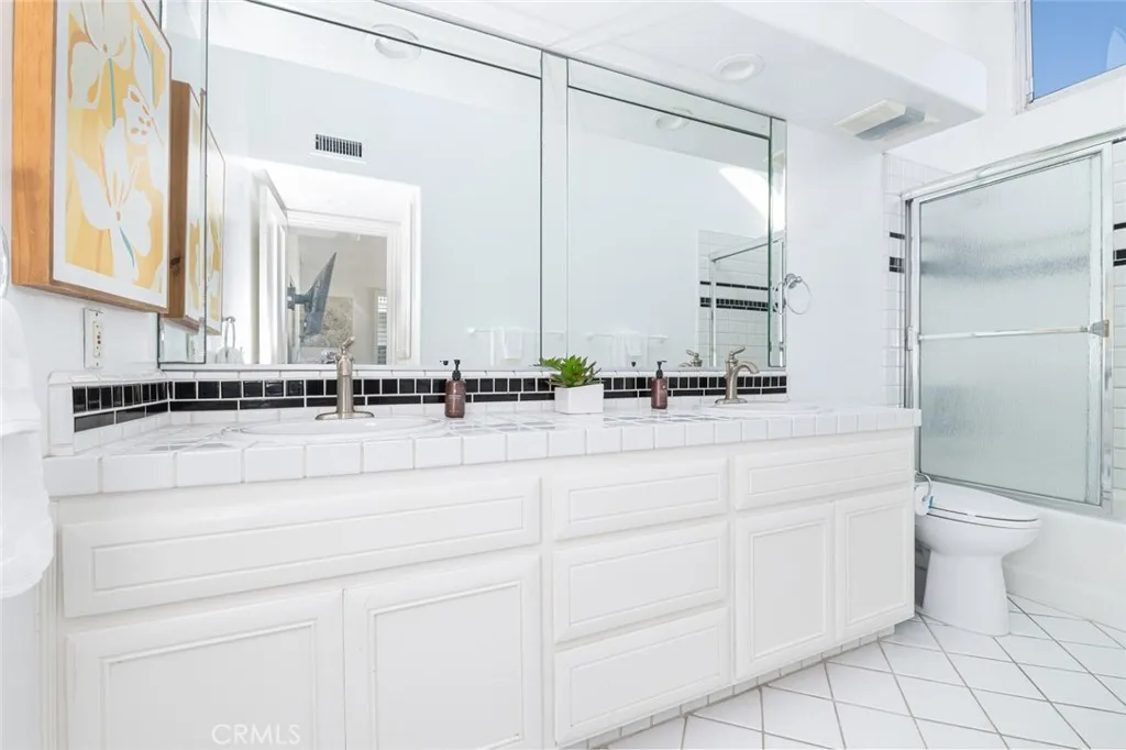 Additional image 34 of 1720 W Oceanfront Unit B, Newport Beach, CA 92663