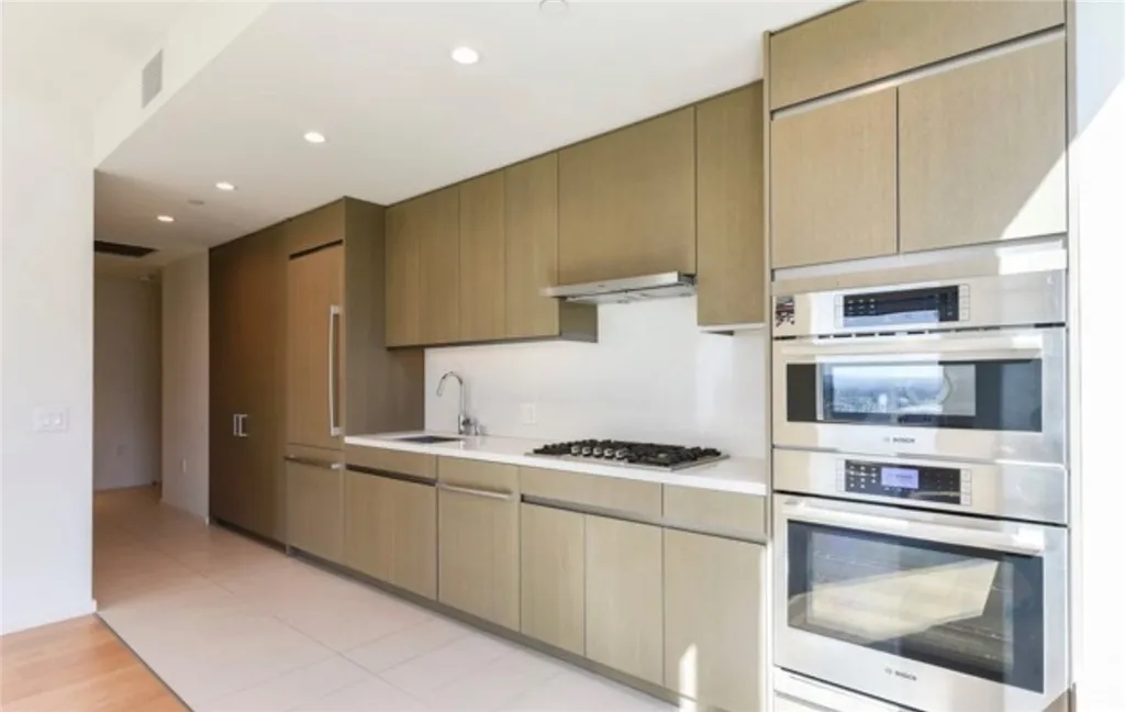 Additional image 4 of 889 Francisco Street Unit 1703, Los Angeles, CA 90017