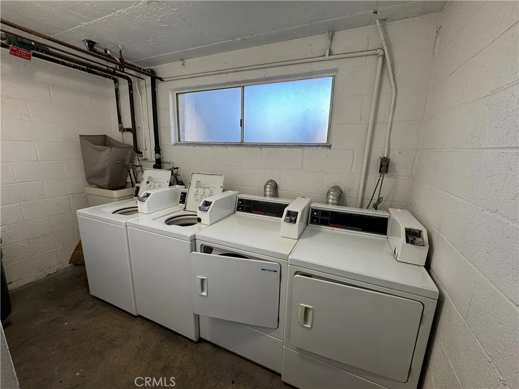 Additional image 38 of 579 W 14th St Unit 4, San Pedro, CA 90731