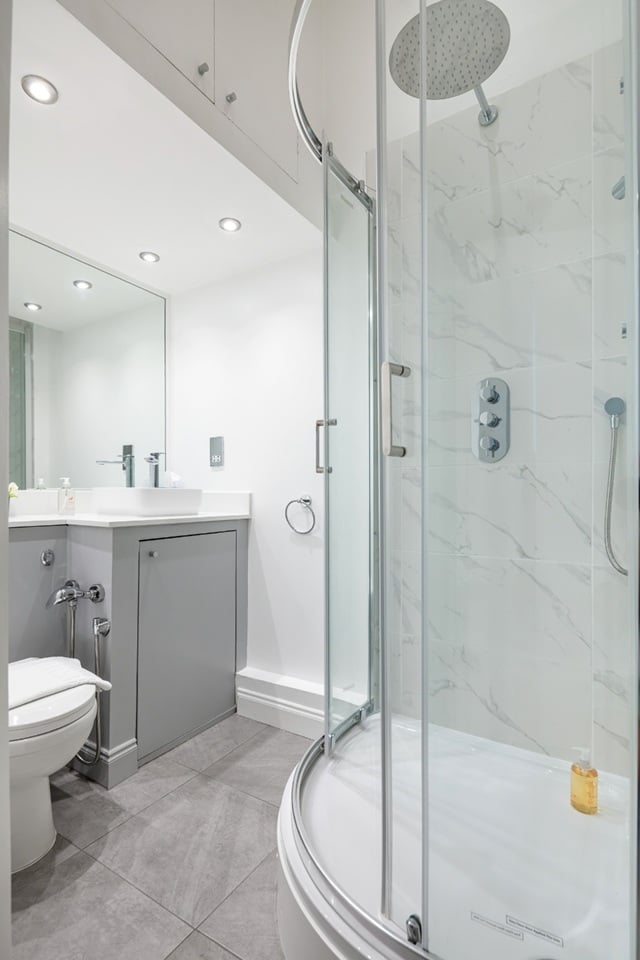 Additional image 14 of 1 Bed Flat, Queen's Gate, SW7, N1 7GU