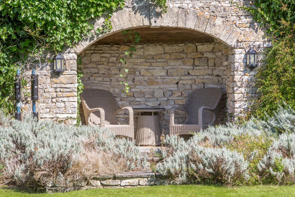 Additional image 22 of 21 bed detached house for saleBeach Lane, Beach, Nr Bath BS30.