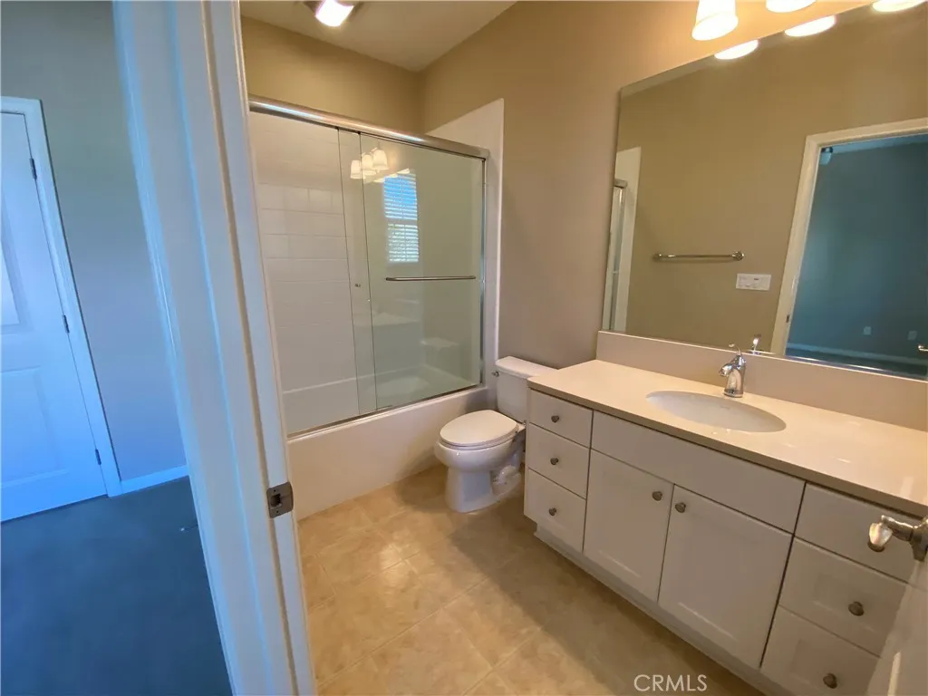 Additional image 52 of 219 Overbrook, Irvine, CA 92620