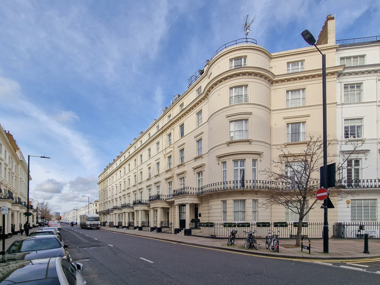 Additional image 4 of Studio Flat, Gloucester Terrace, W2, N1 7GU