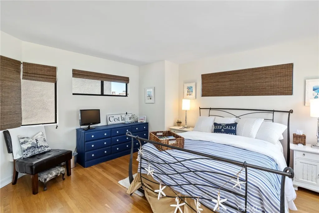 Additional image 18 of 536 The Strand, Hermosa Beach, CA 90254