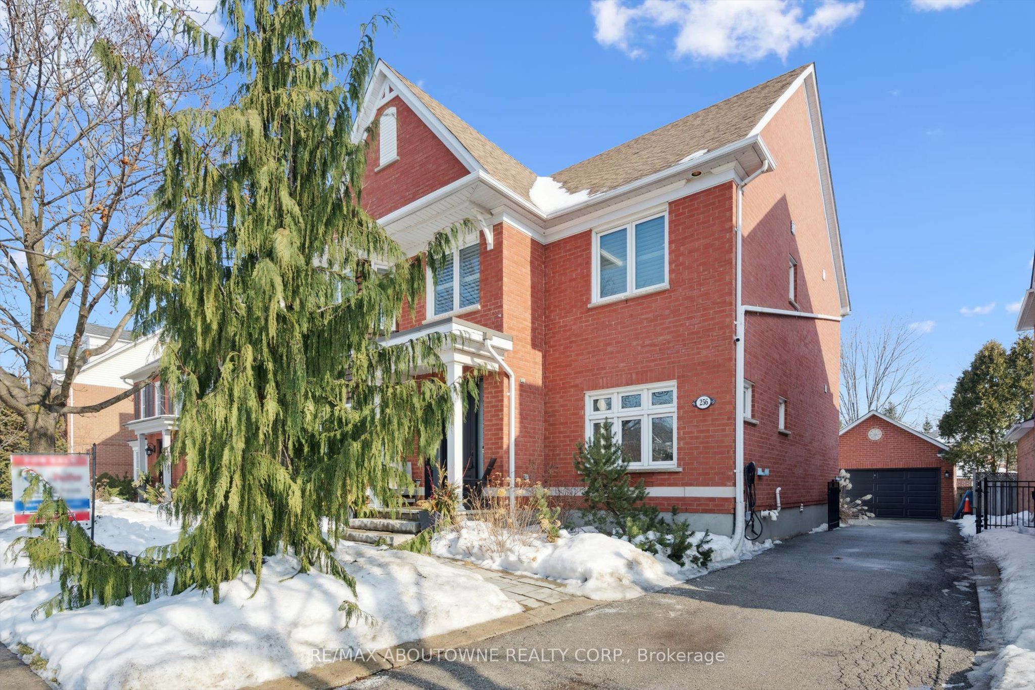 Additional image 3 of 256 Lexington Road, Oakville, ON, L6H 6L9