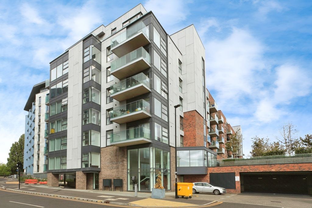 Additional image 2 of 2 bed flat for saleEast Station Road, Fletton Quays, Peterborough, Cambridgeshire PE2