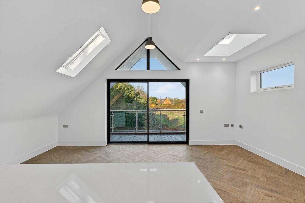Additional image 17 of 2 bed flat for saleBenson Road, Stratford Upon Avon, Warwickshire CV37