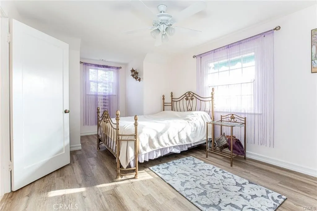 Additional image 78 of 2313 Hollister Ter, Glendale, CA 91206