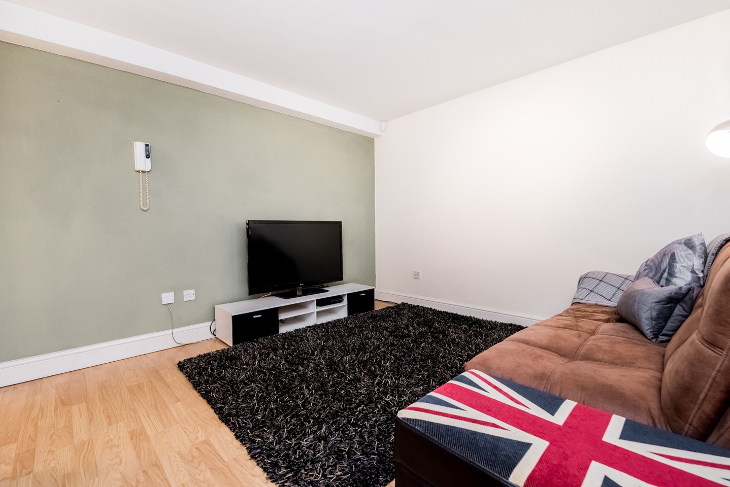 Additional image 11 of 1 Bed Flat, George Eliot House, SW1V, N1 7GU