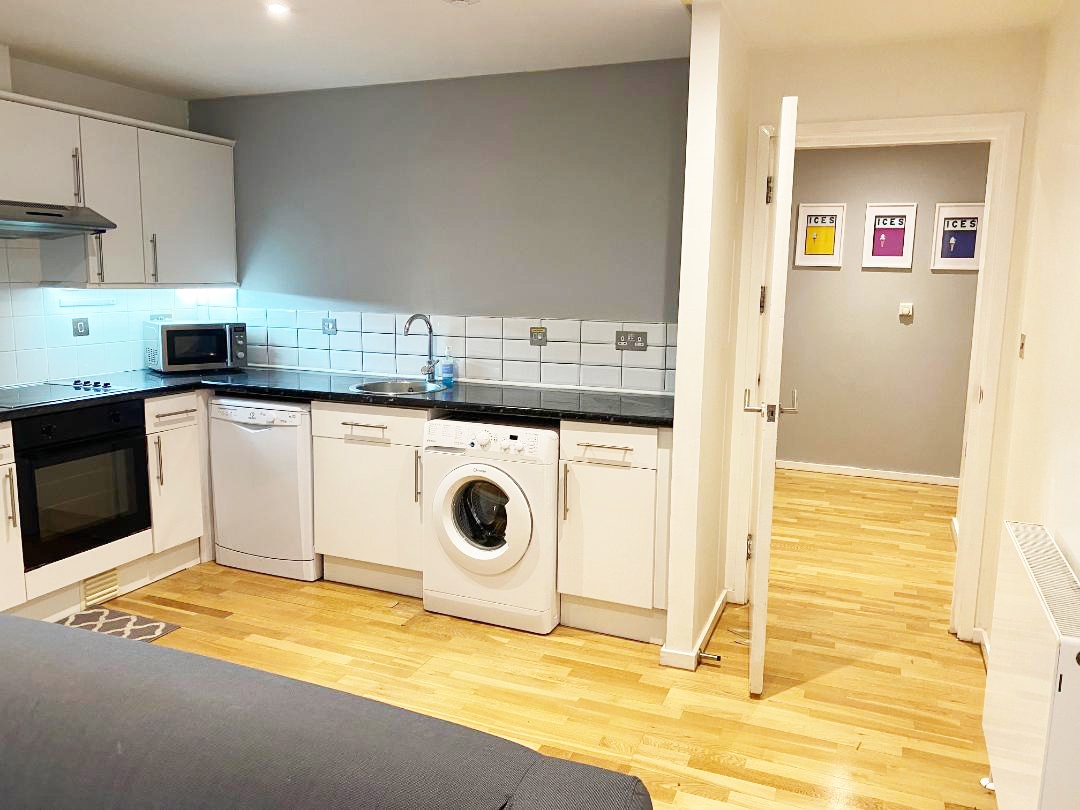 Additional image 5 of 2 Bed Flat, Camberwell Road, SE5, N1 7GU