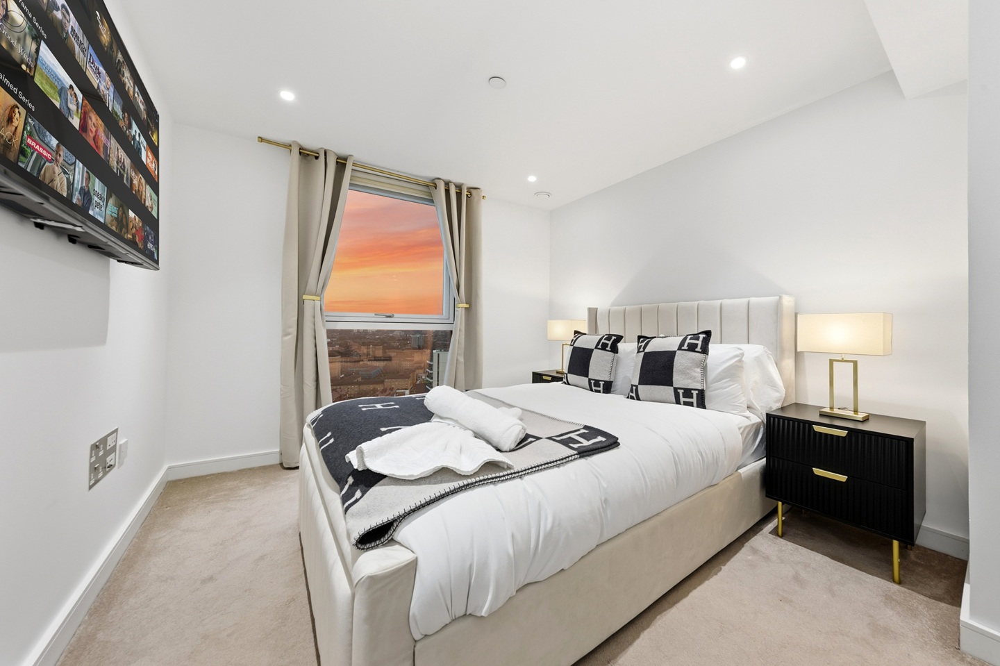 Additional image 17 of 2 Bed Flat, Gladwin Tower, SW8, N1 7GU