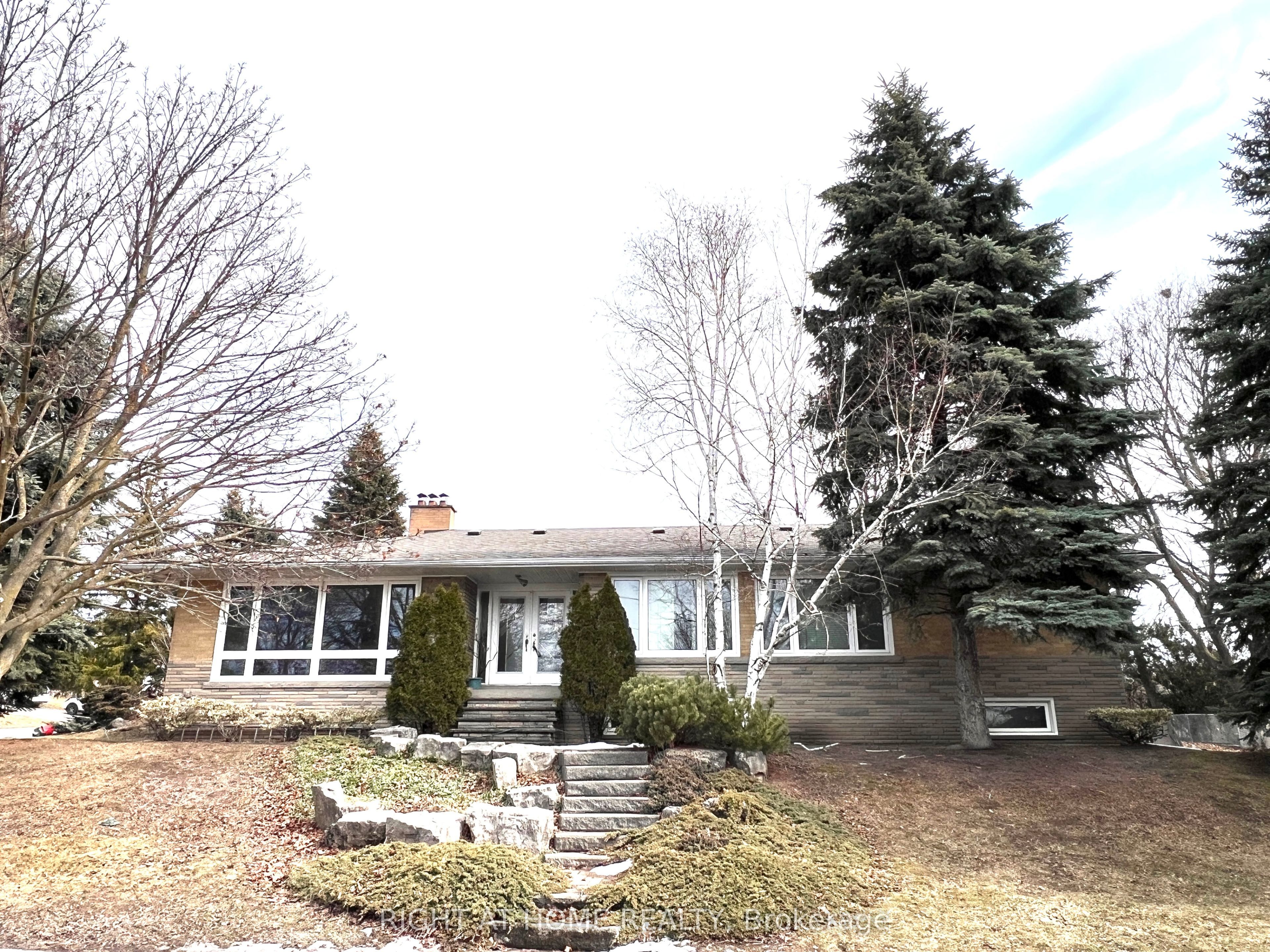 77 Riverside Boulevard, Vaughan, ON, L4J 1J1