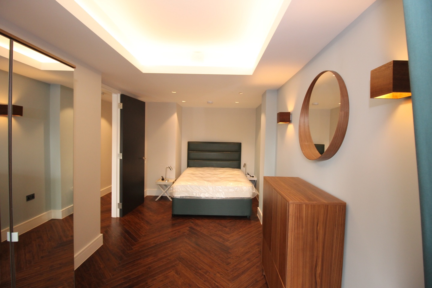 Additional image 3 of 2 Bed Flat, Penrose Street Studios, SE17, N1 7GU