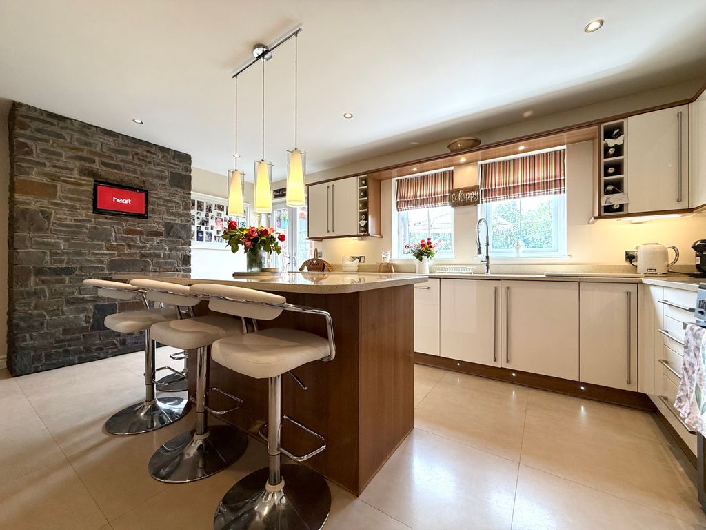 Additional image 14 of 5 bed detached house for saleRichmond Gardens, Abernant, Aberdare CF44