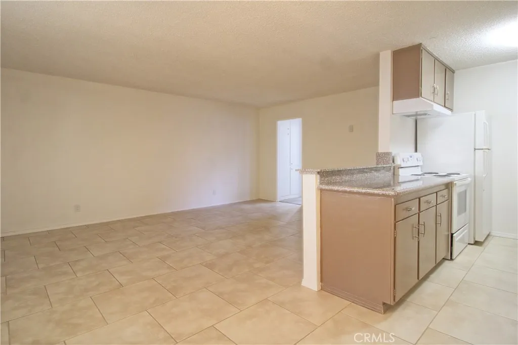 Additional image 8 of 807 E Cottonwood Road Unit 2, Palm Springs, CA 92262