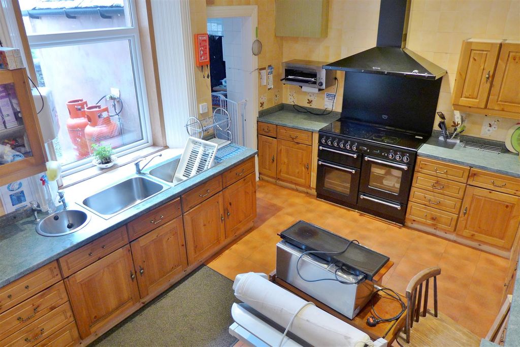 Additional image 48 of 7 bed hotel for saleHunters Guest House, Shore Road, Brodick KA27