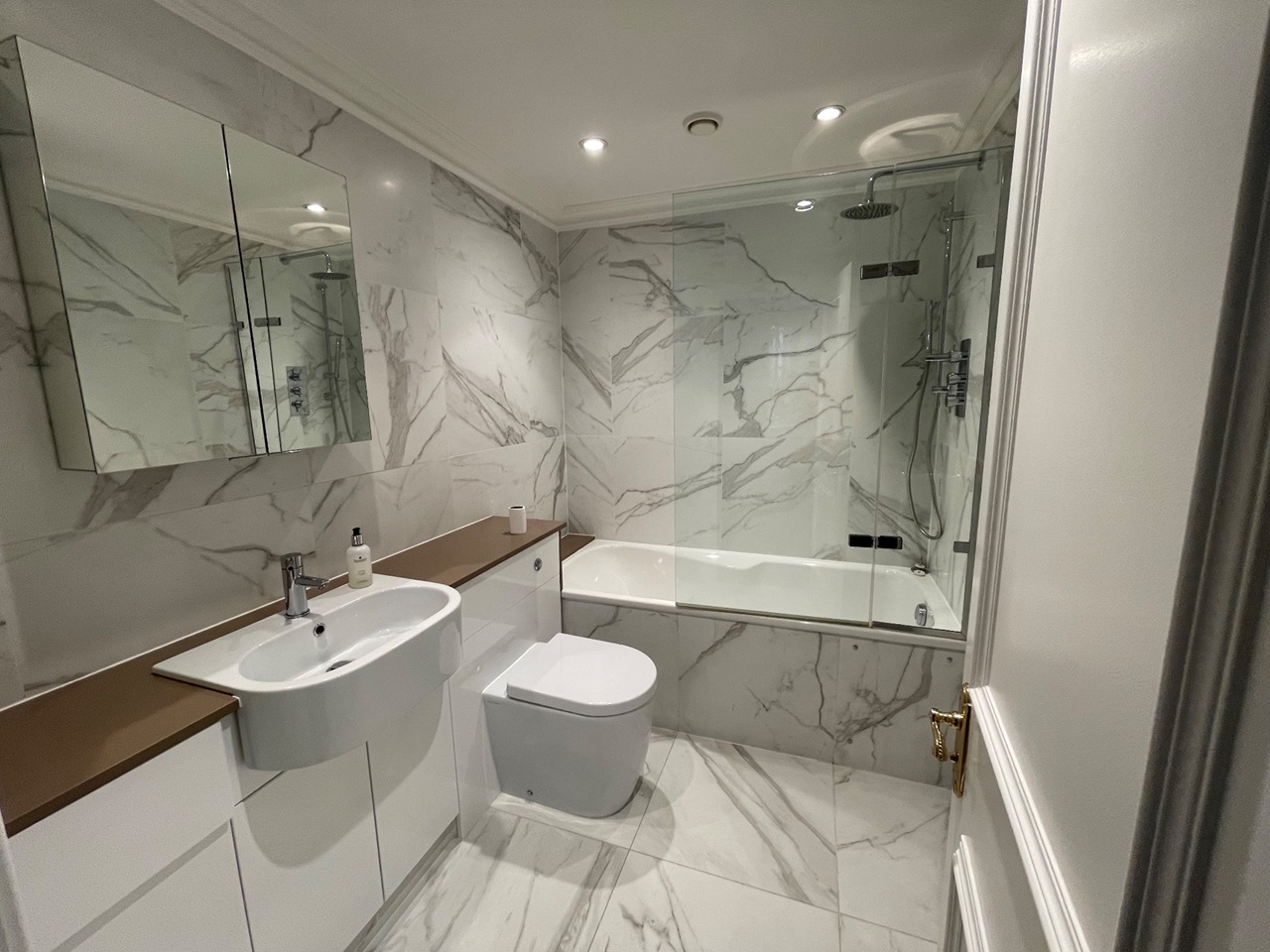 Additional image 5 of 2 Bed Flat, Charlesworth House, SW7, N1 7GU