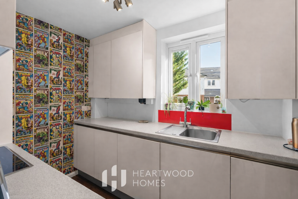 Additional image 3 of Park View Close, St. Albans, AL1 5TT