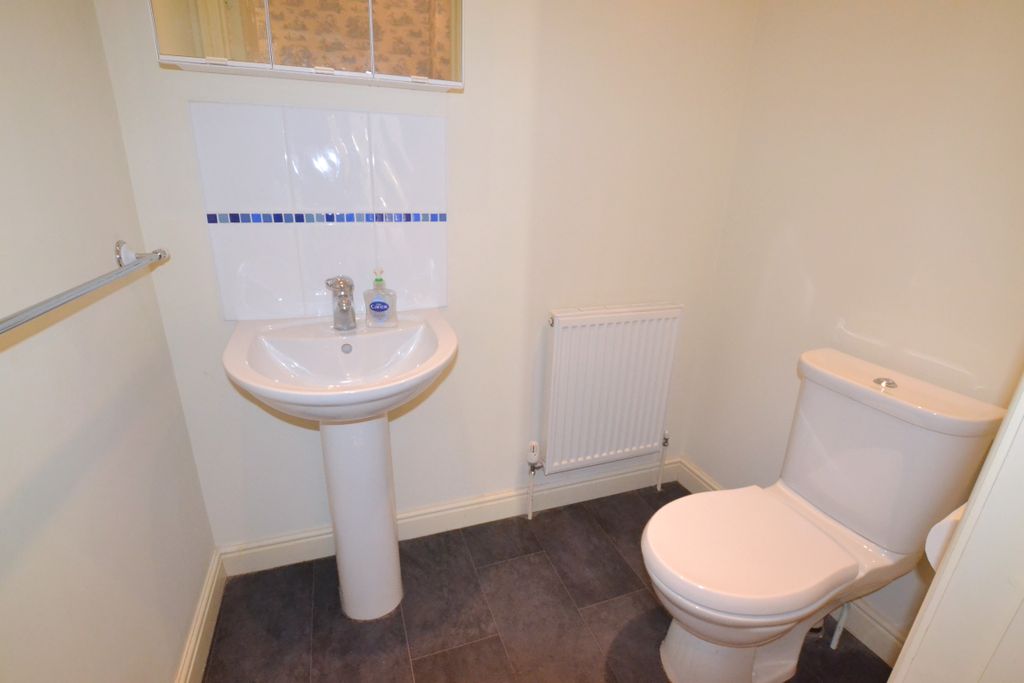 Additional image 45 of 2 bed flat for saleBeacon Lane, Grantham NG31