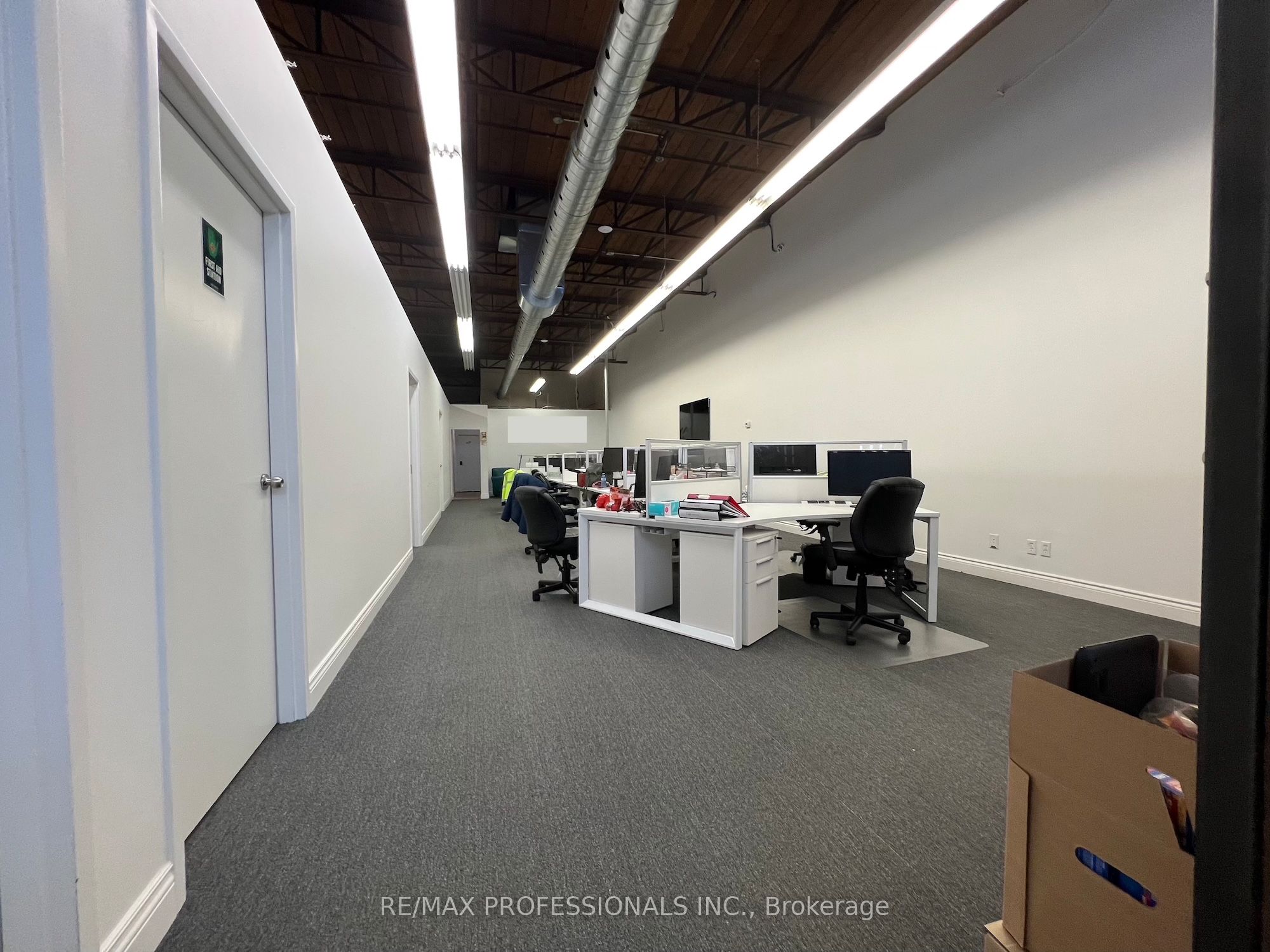 Additional image 6 of 130 North Queen Street, Toronto, ON, M8Z 2E4