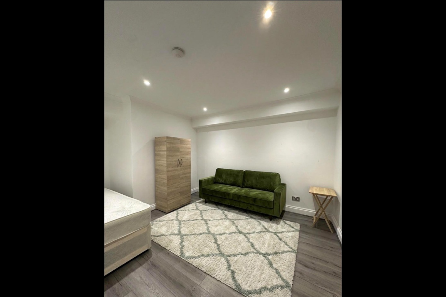 Additional image 2 of Room in a Shared Flat, Chicksand St, E1, N1 7GU