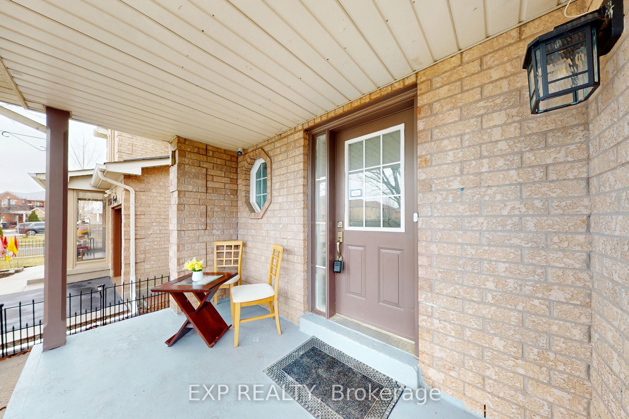 Additional image 3 of 4 Secord Crescent, Brampton, ON, L6X 4Z3