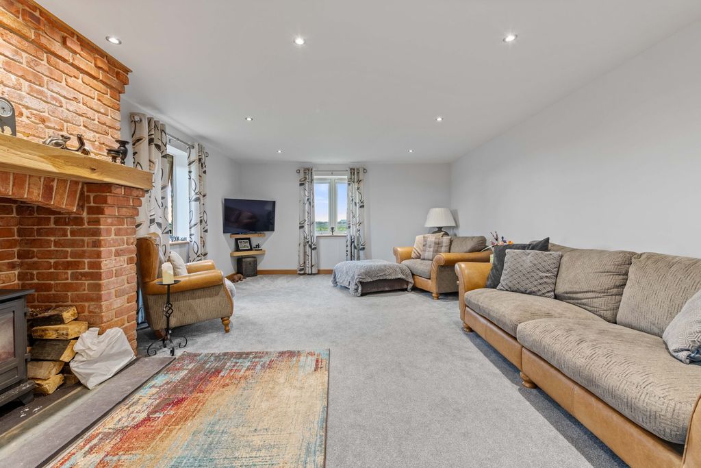 Additional image 7 of 6 bed detached house for saleWythes Lane, Fishtoft PE21