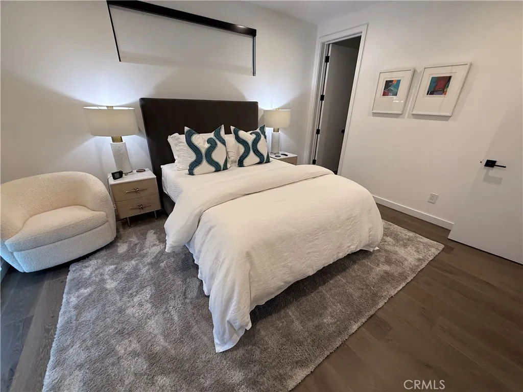 Additional image 84 of 116 W Channel Islands Boulevard, Oxnard, CA 93035