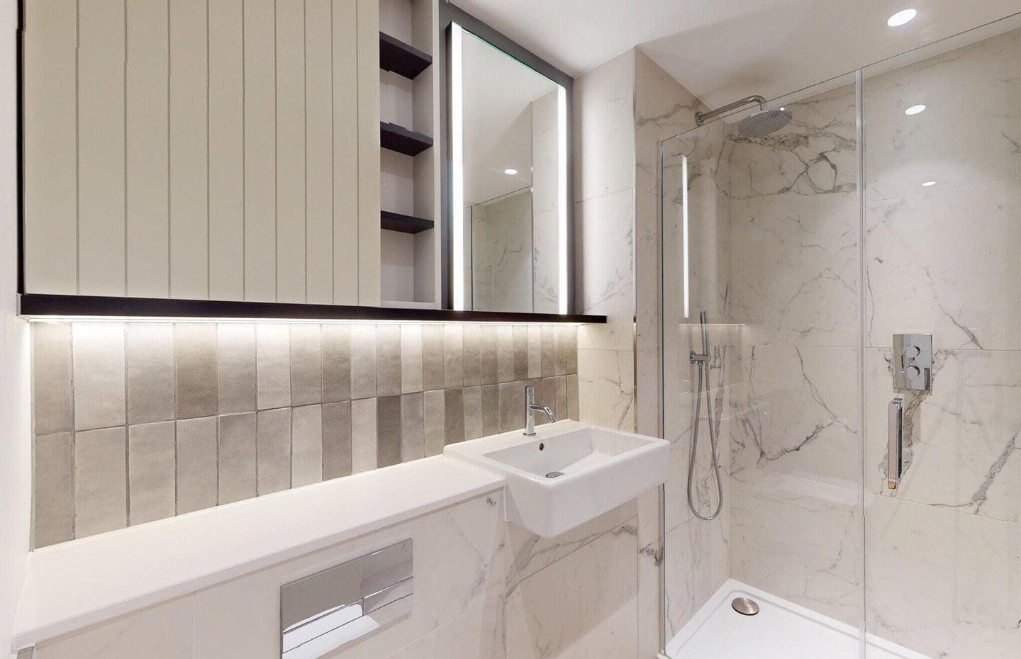 Additional image 5 of 3 Bed Flat, York Way, N1, N1 7GU