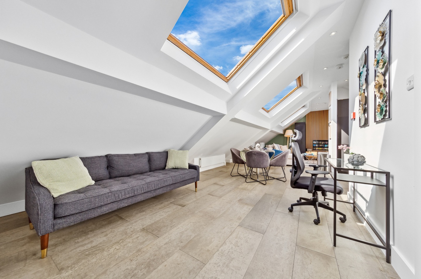 Additional image 32 of Studio Flat, United, EC1V, N1 7GU