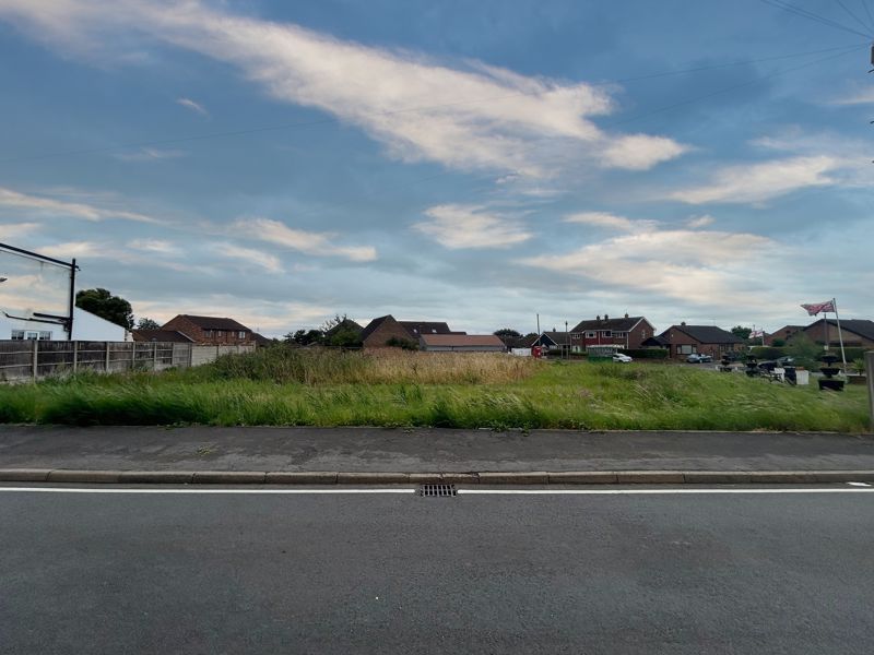 Land for saleStone Lane, Burringham DN17 photo 4