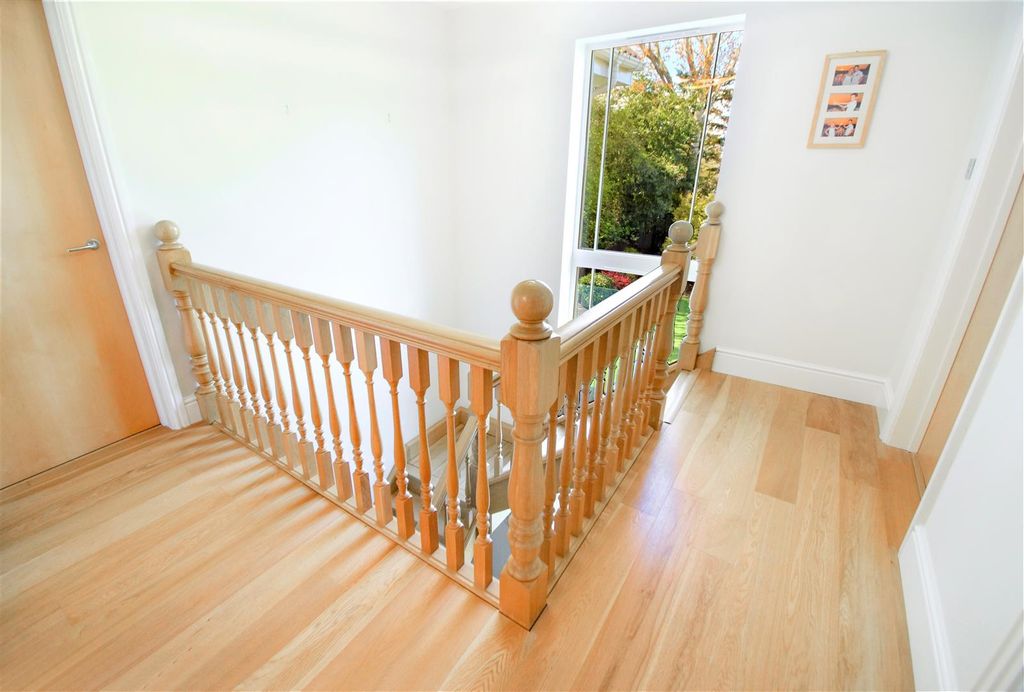 Additional image 13 of 7 bed detached house for saleThe Watch House, Nore Road, Portishead BS20