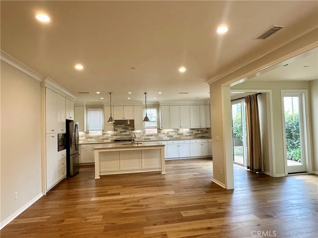 Additional image 40 of 111 Island Coral, Irvine, CA 92620