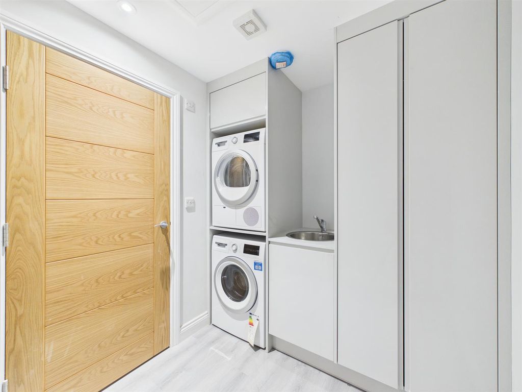 Additional image 13 of 2 bed flat for saleVictoria Road, Wallasey CH45